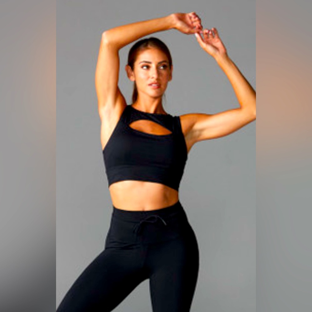 Tavi Alignment Bra- Ebony Black